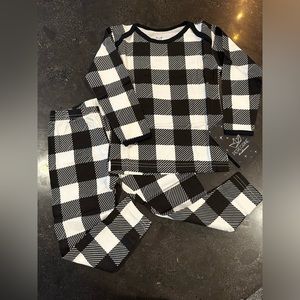 NWT Peregrine Pajama Set - Buffalo Check 2T
